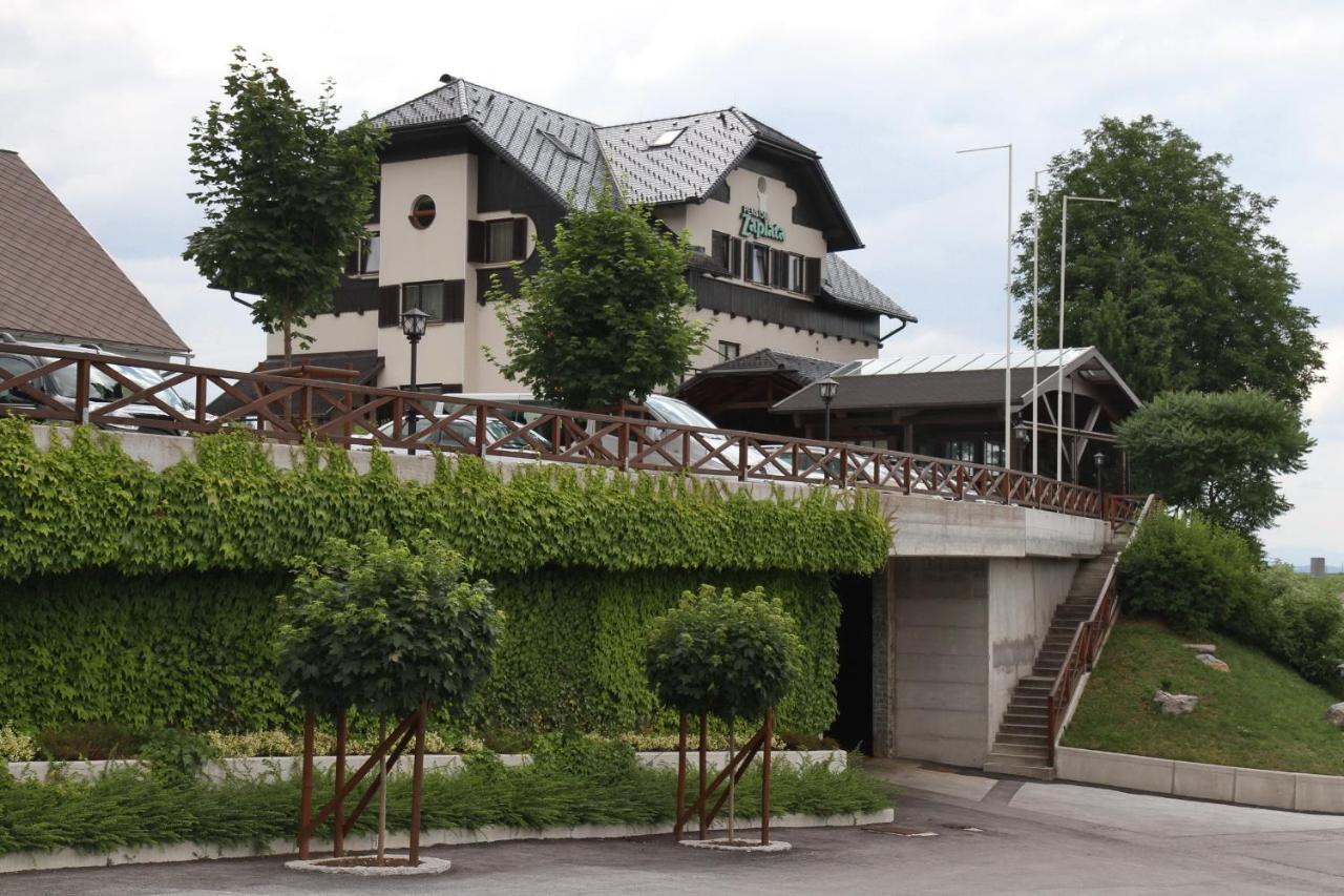 Hotel Oskar Zaplata Preddvor Exterior photo